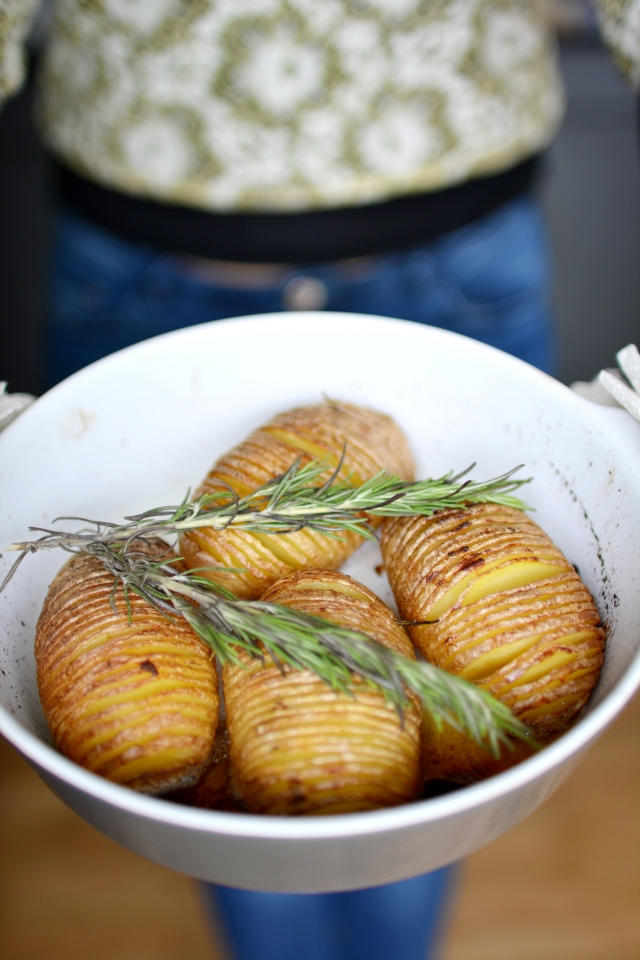 Garlic and Rosemary Hasselback Potatoes - Lauren Caris Cooks