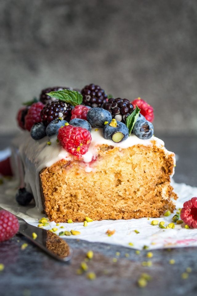 Vegan Lemon Raspberry Loaf Cake. Deliciously moist and crumbly and full of beautiful citrus flavour! Totally #vegan and totally delicious!
