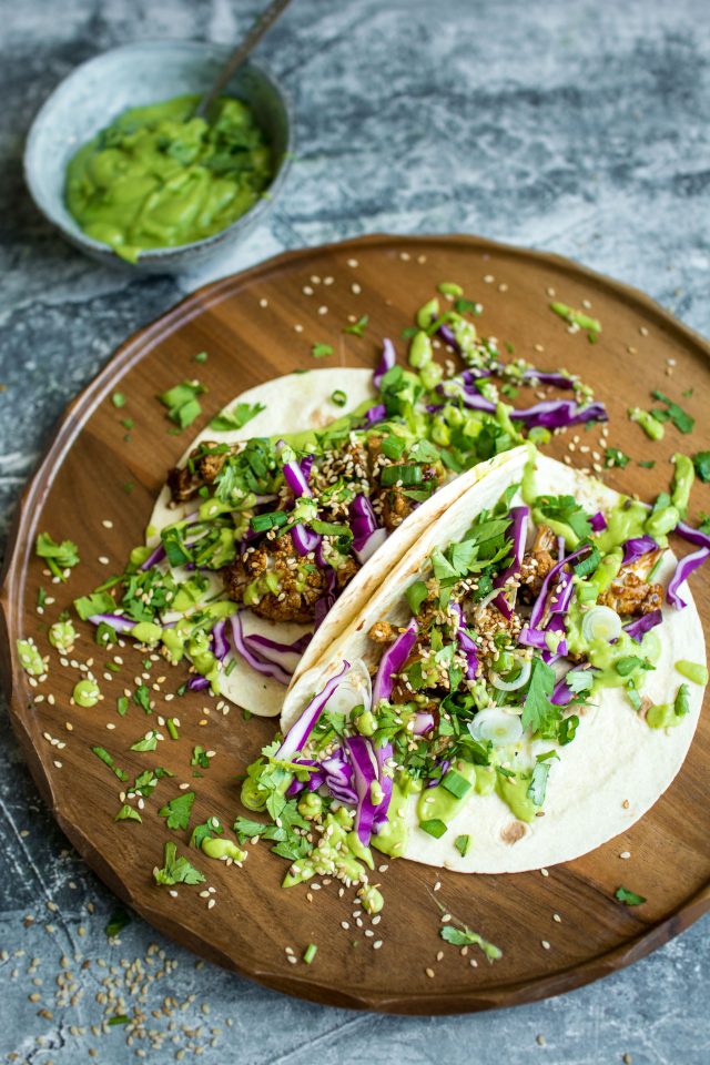 Vegan Teriyaki Cauliflower Tacos. Full of fresh flavours, these are a great dinner or snack!