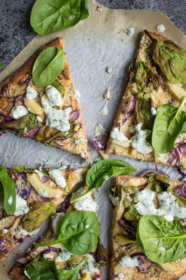 Vegan ranch pizza. This wholewheat base is topped with the creamiest vegan ranch sauce and topped with lots of great vegetables for a fun alternative to the regular tomato base.